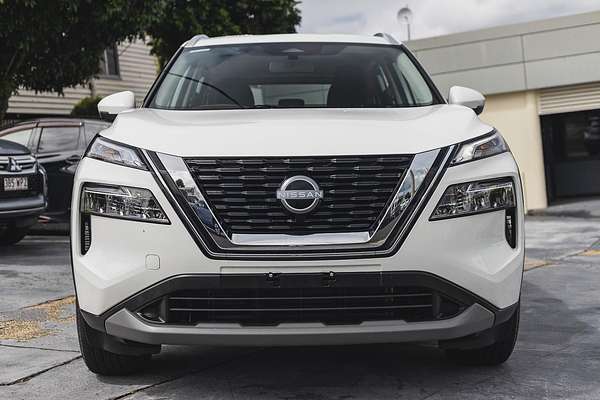 2024 Nissan X-TRAIL ST T33