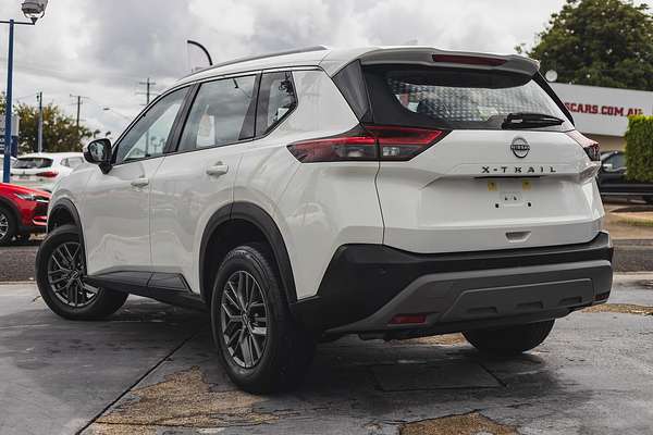 2024 Nissan X-TRAIL ST T33