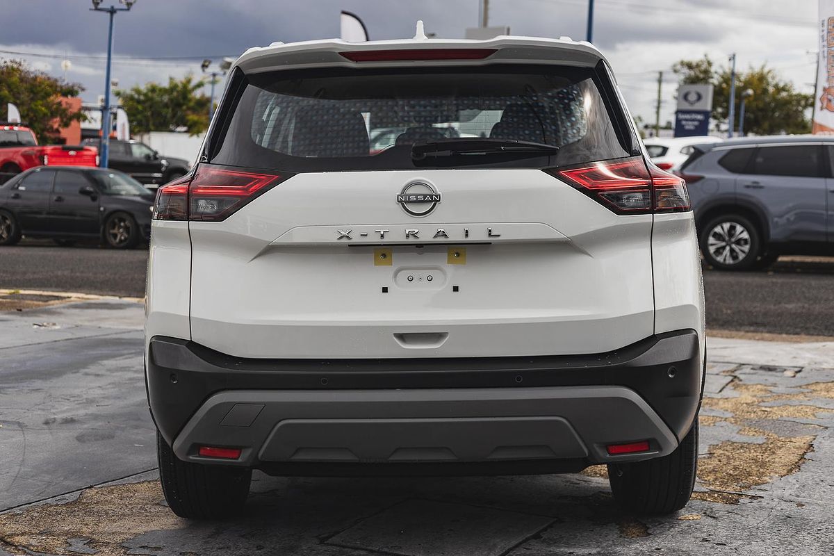 2024 Nissan X-TRAIL ST T33