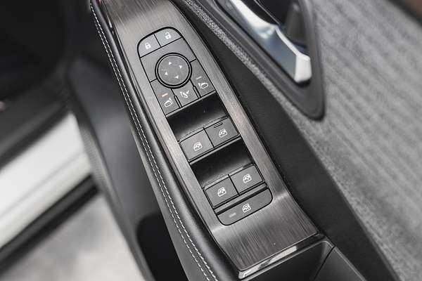 2024 Nissan X-TRAIL ST T33