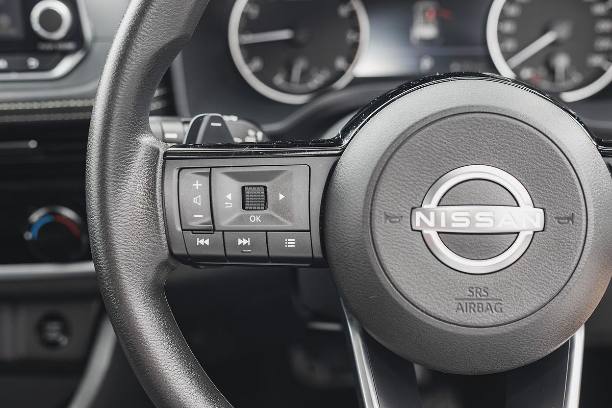 2024 Nissan X-TRAIL ST T33