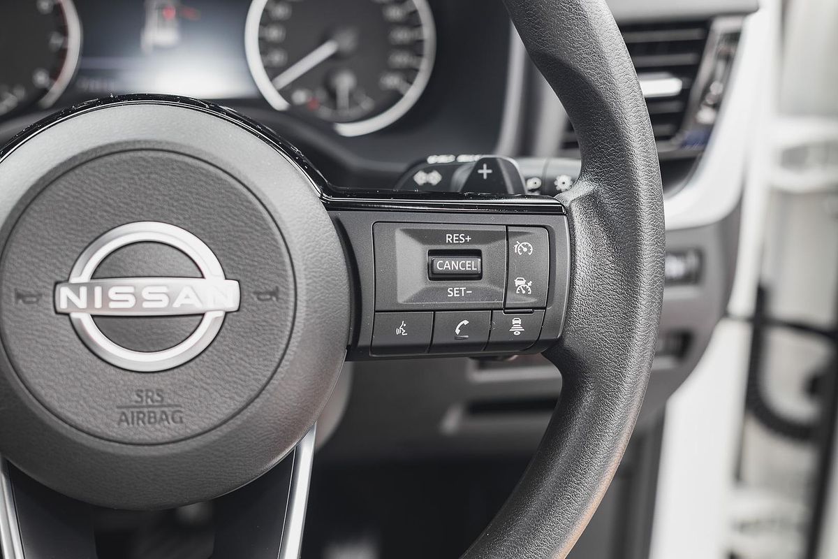 2024 Nissan X-TRAIL ST T33