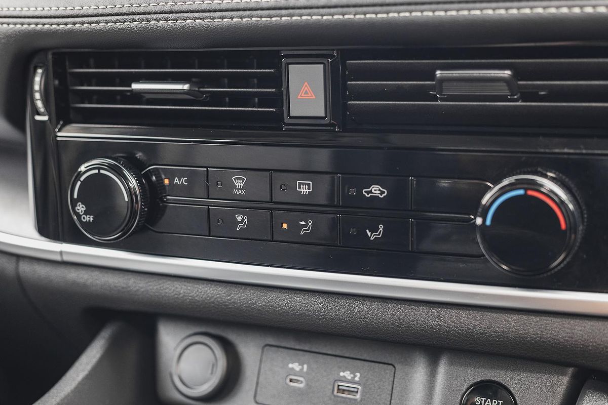 2024 Nissan X-TRAIL ST T33
