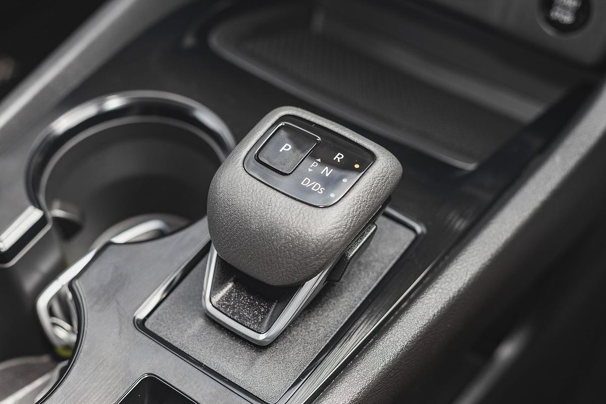 2024 Nissan X-TRAIL ST T33