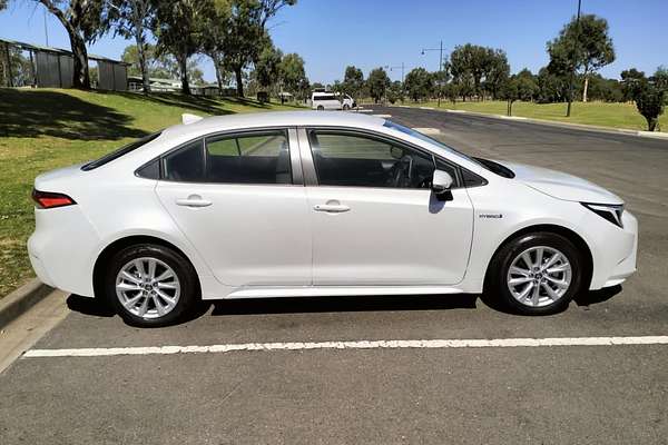 2023 Toyota Corolla Ascent Sport Hybrid ZWE219R