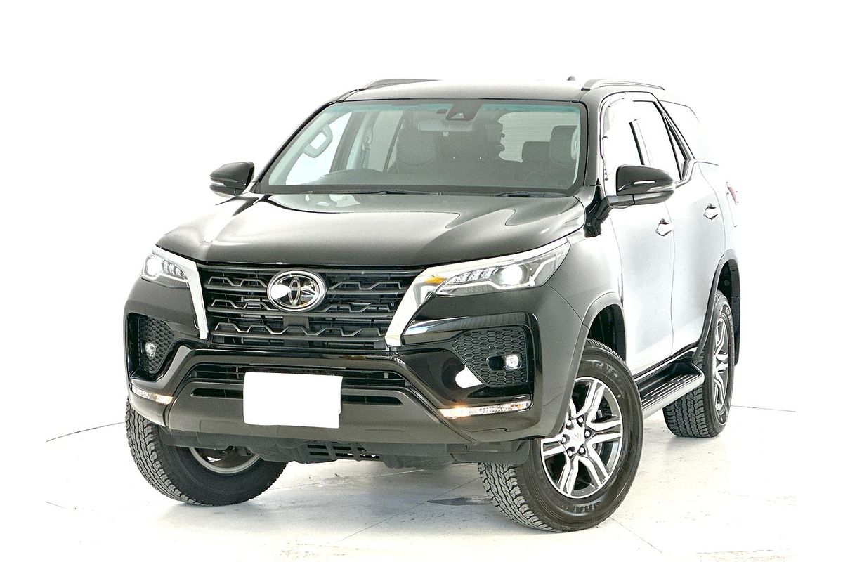 2023 Toyota Fortuner GXL GUN156R