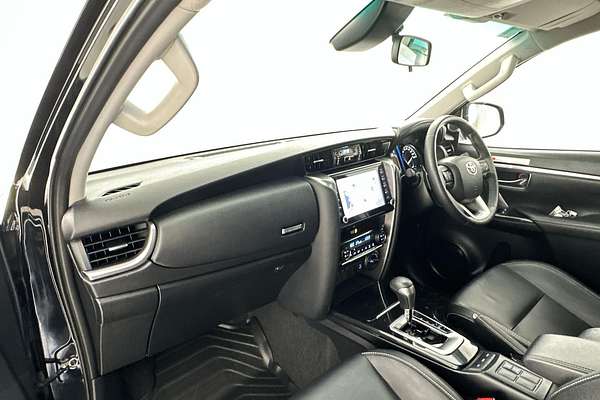 2023 Toyota Fortuner GXL GUN156R