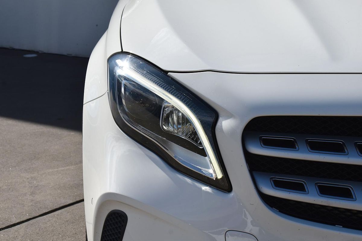 2019 Mercedes-Benz GLA-Class GLA180 Urban Edition X156