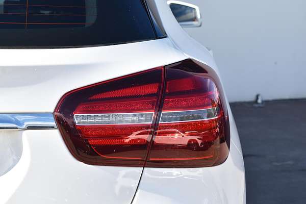 2019 Mercedes-Benz GLA-Class GLA180 Urban Edition X156