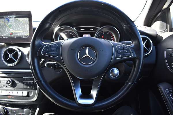2019 Mercedes-Benz GLA-Class GLA180 Urban Edition X156