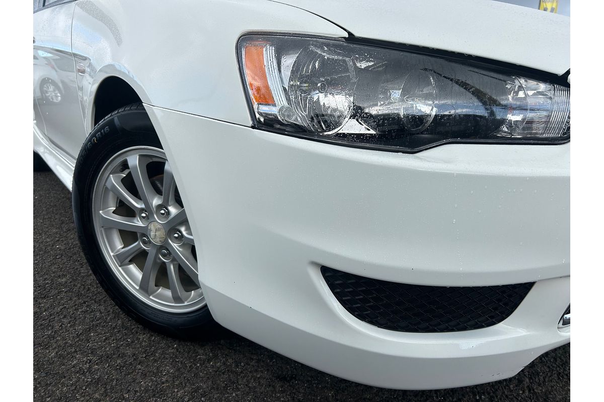 2013 Mitsubishi Lancer LX CJ