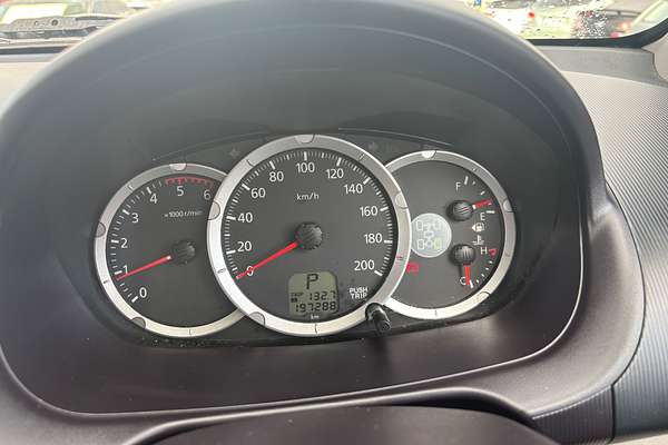 2013 Mitsubishi Triton GL-R MN 4X4