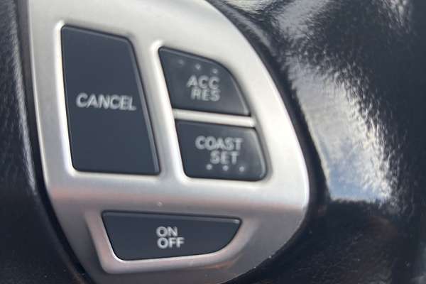2013 Mitsubishi Triton GL-R MN 4X4