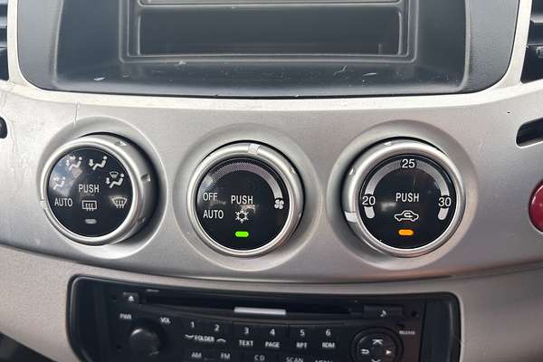 2013 Mitsubishi Triton GL-R MN 4X4