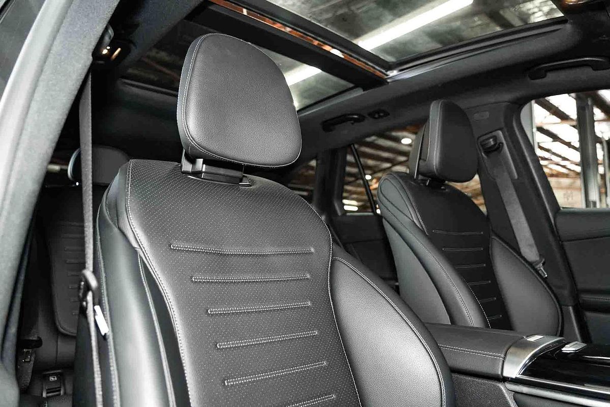 2023 Mercedes-Benz GLC-Class GLC300 X254