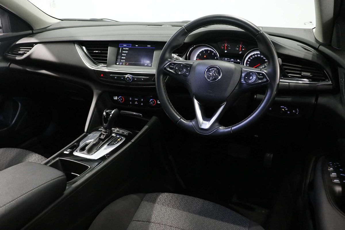 2020 Holden Commodore LT ZB