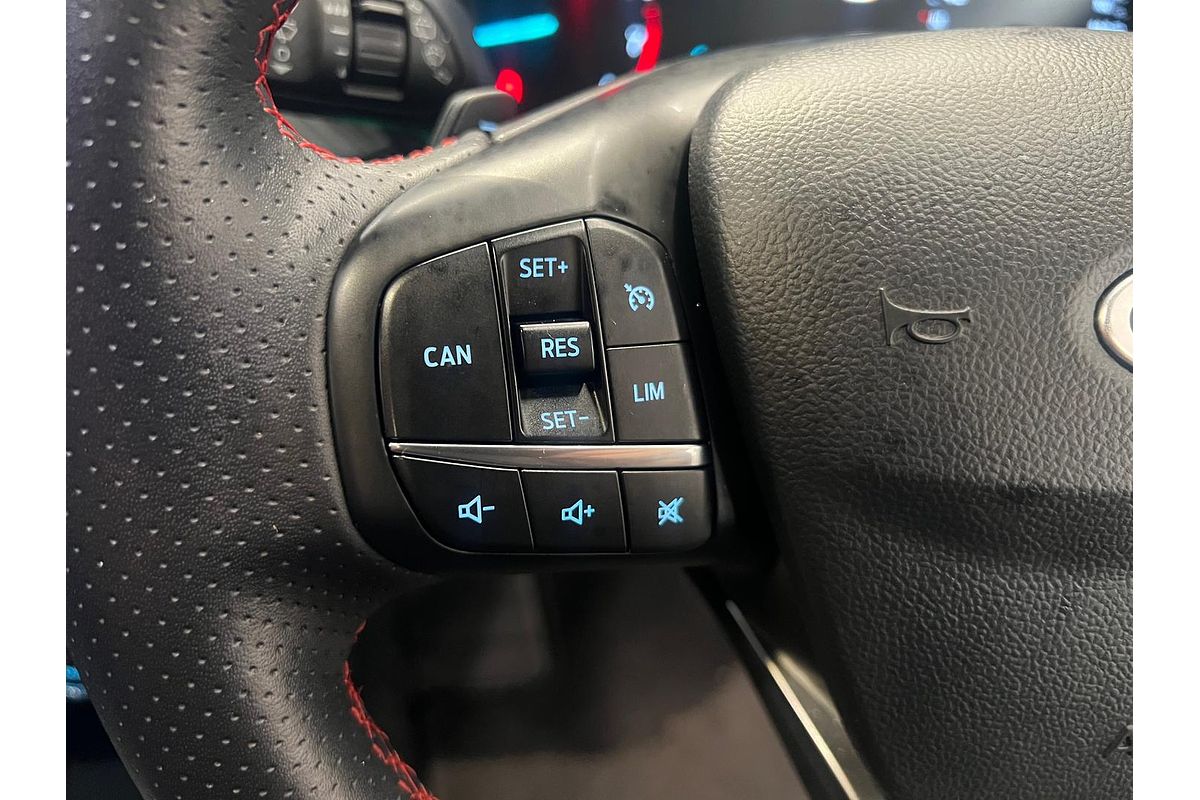 2019 Ford Focus ST-Line SA