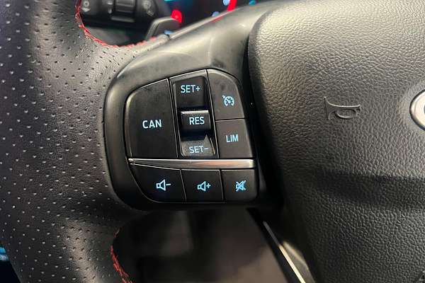 2019 Ford Focus ST-Line SA