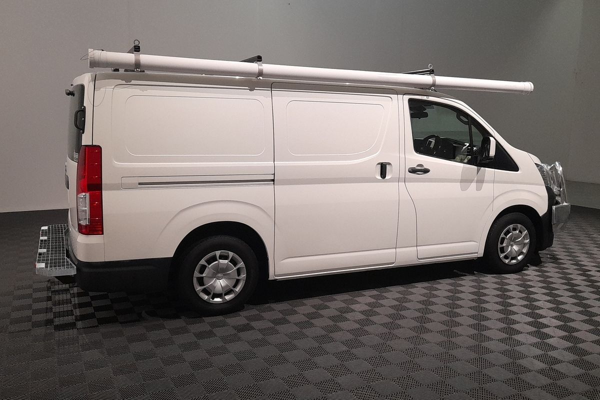 2021 Toyota Hiace GDH300R LWB