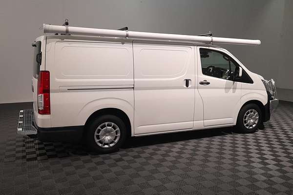 2021 Toyota Hiace GDH300R LWB