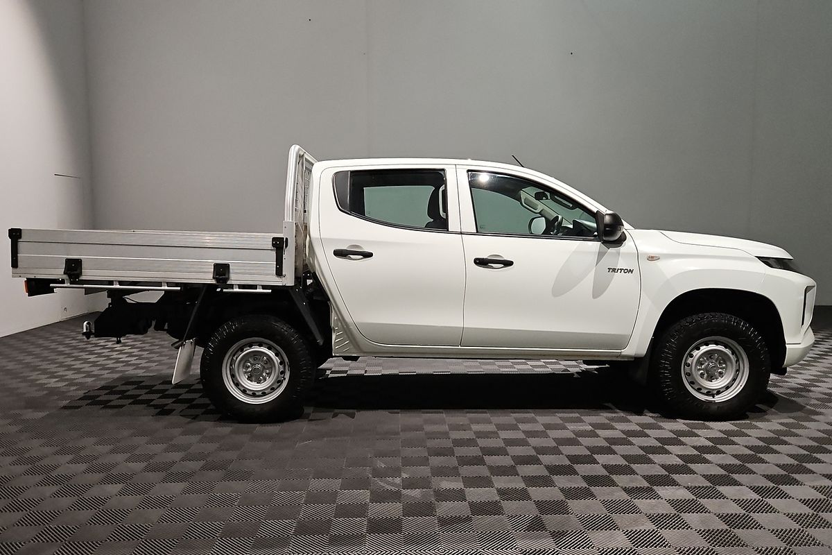 2021 Mitsubishi Triton GLX MR 4X4
