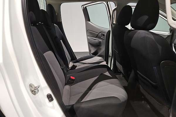 2021 Mitsubishi Triton GLX MR 4X4