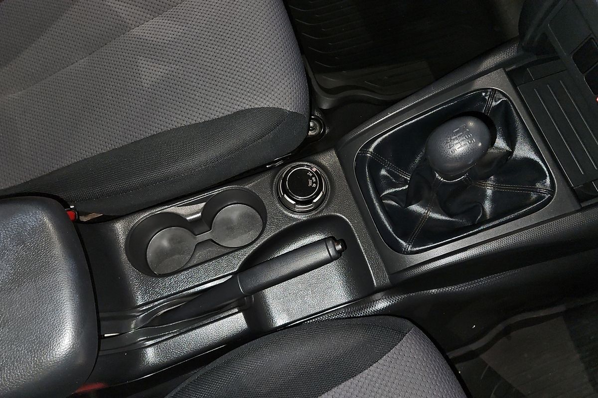 2021 Mitsubishi Triton GLX MR 4X4