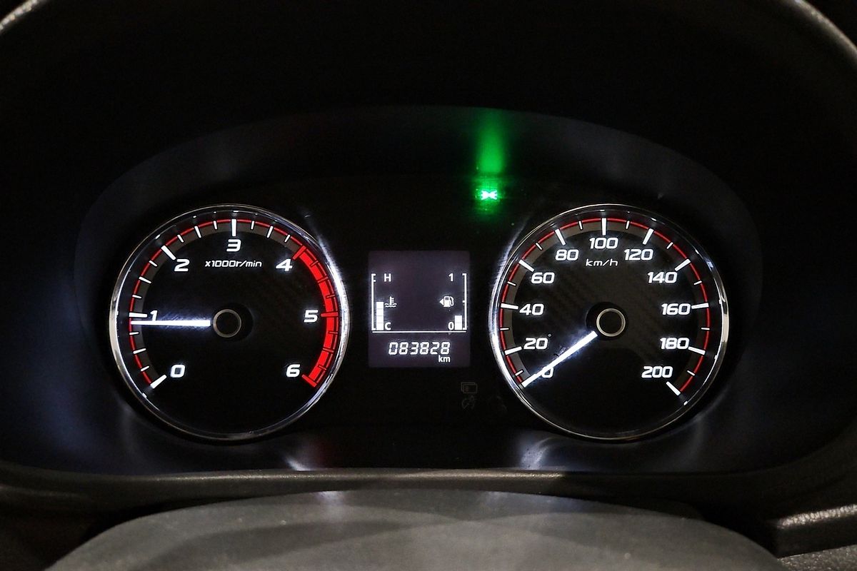 2021 Mitsubishi Triton GLX MR 4X4