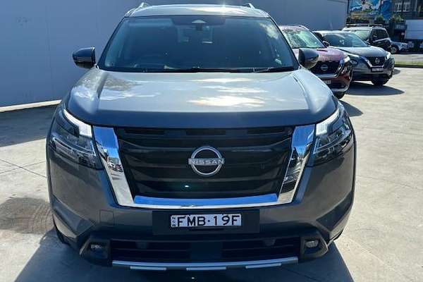 2023 Nissan Pathfinder Ti-L R53