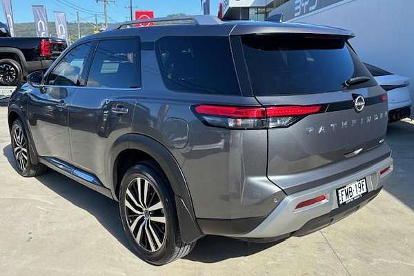 2023 Nissan Pathfinder Ti-L R53