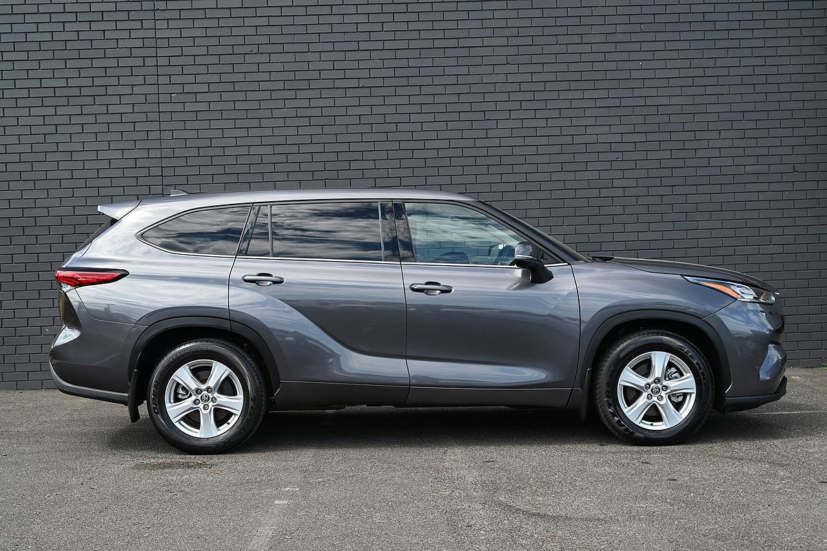 2022 Toyota Kluger GX GSU70R