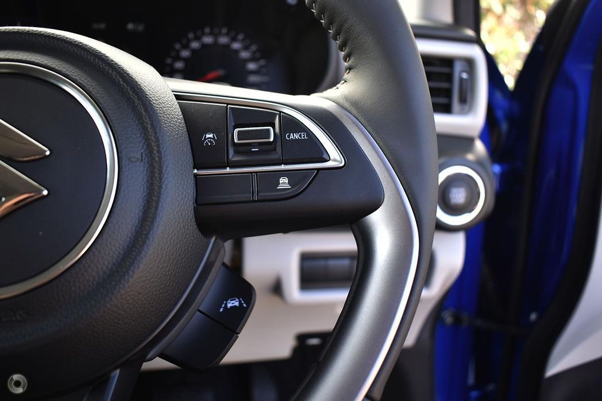 2024 Suzuki Swift Hybrid GLX UZ
