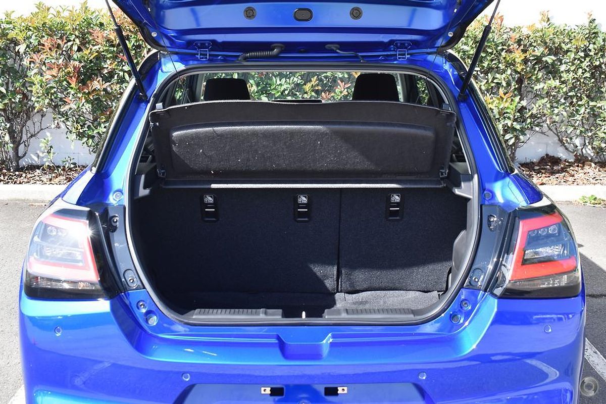 2024 Suzuki Swift Hybrid GLX UZ