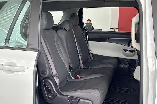 2022 Kia Carnival S KA4