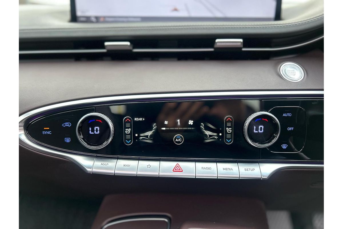 2024 Genesis GV70 2.5T AWD JK.V2