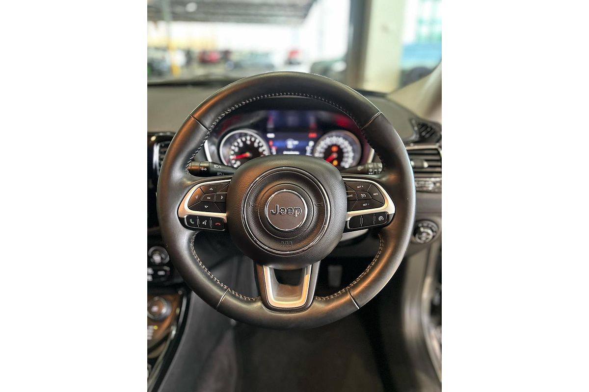 2018 Jeep Compass Limited M6