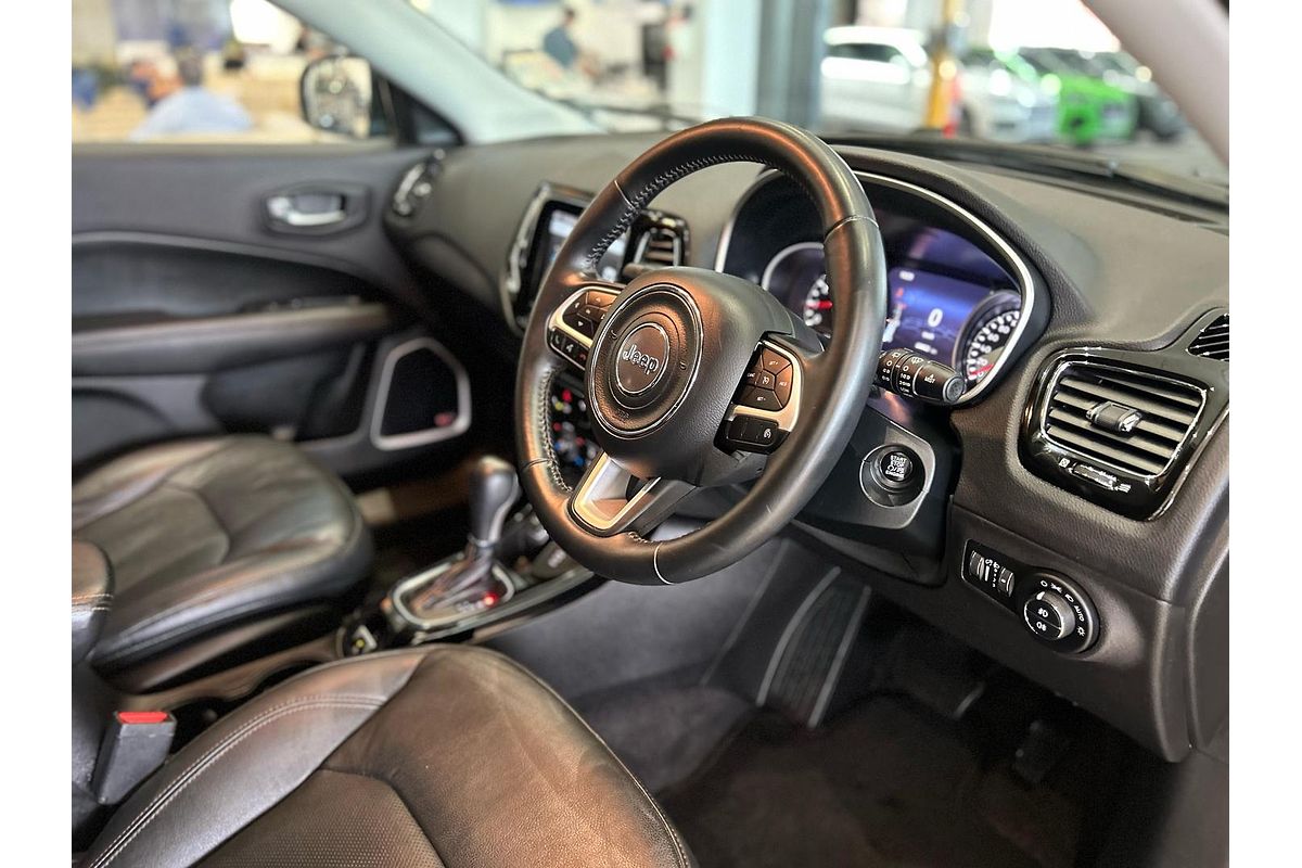 2018 Jeep Compass Limited M6