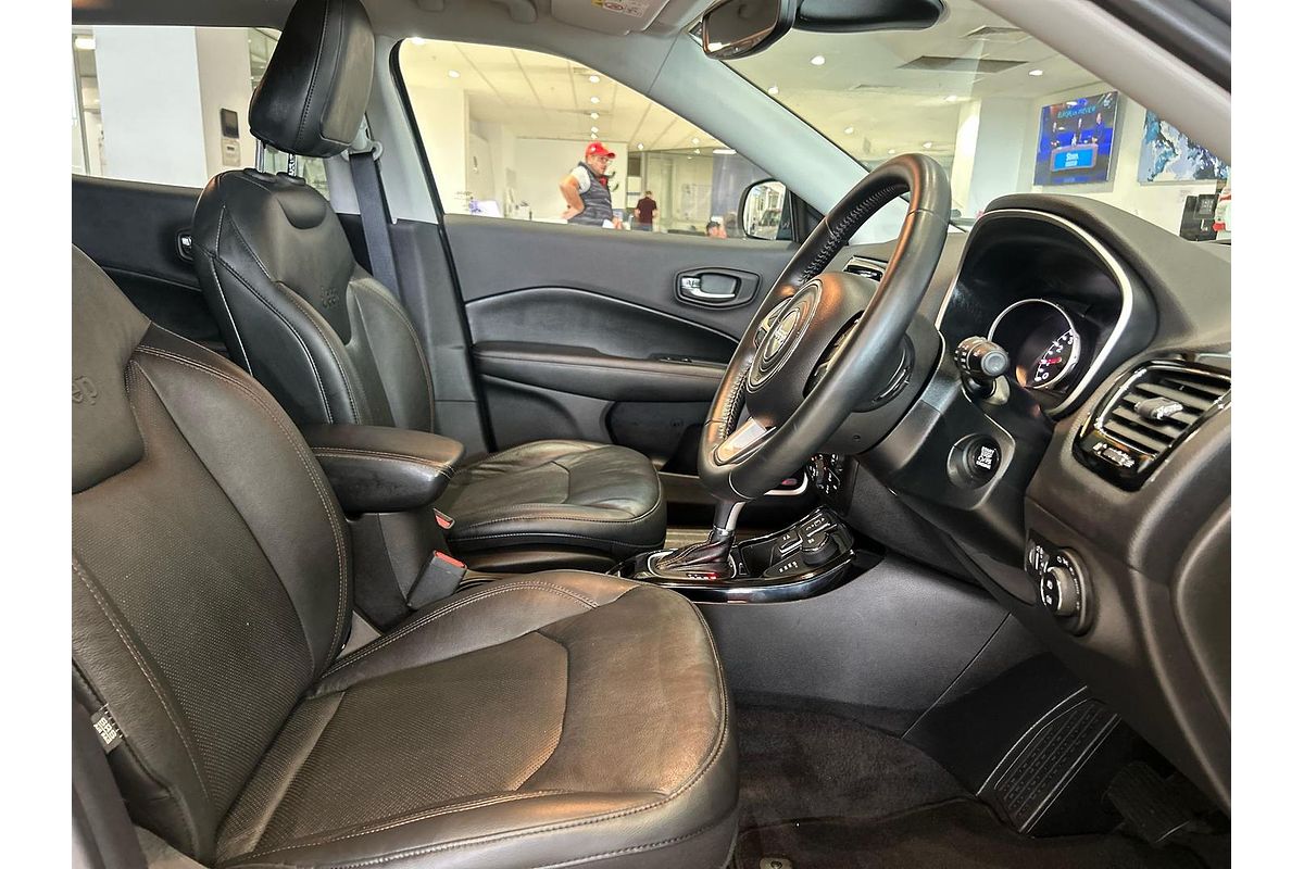 2018 Jeep Compass Limited M6