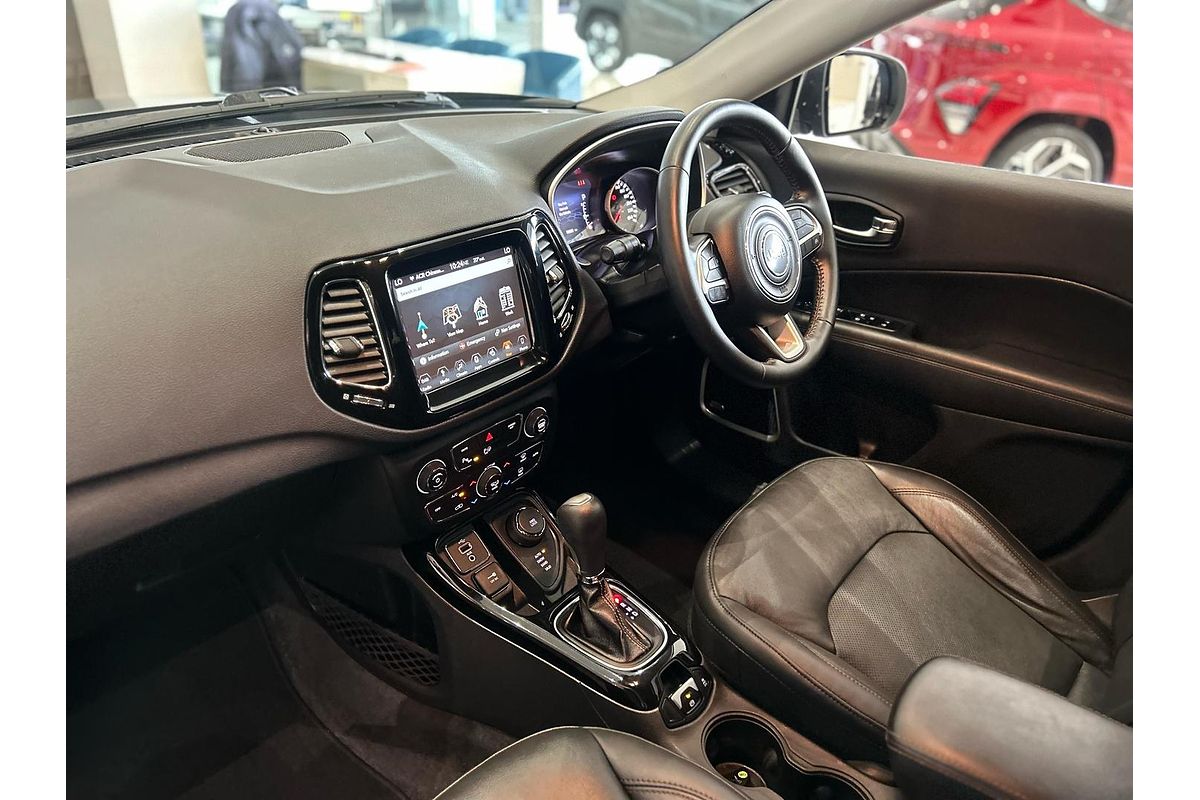 2018 Jeep Compass Limited M6