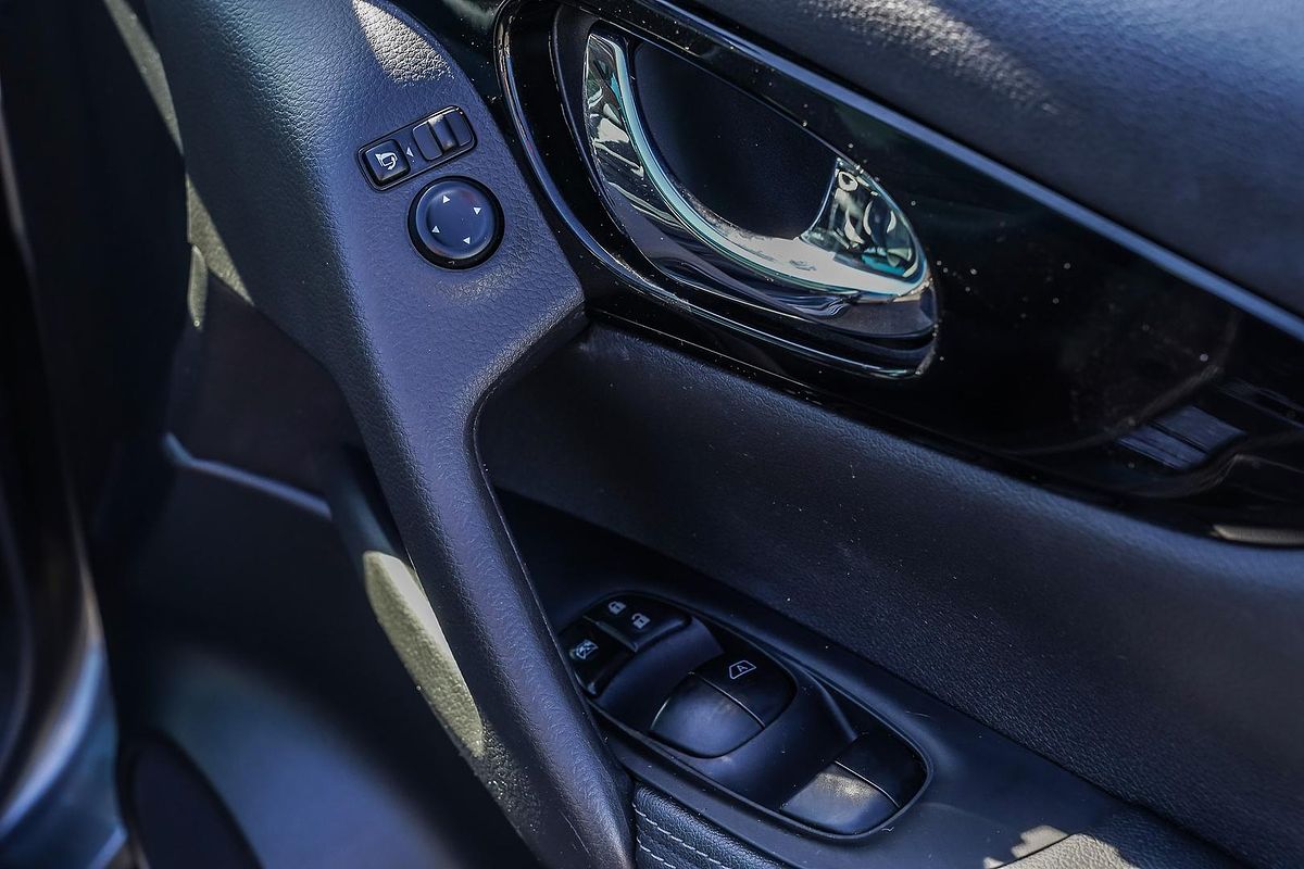 2017 Nissan QASHQAI Ti J11