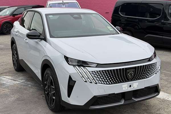 2025 Peugeot 3008 Allure Hybrid P64