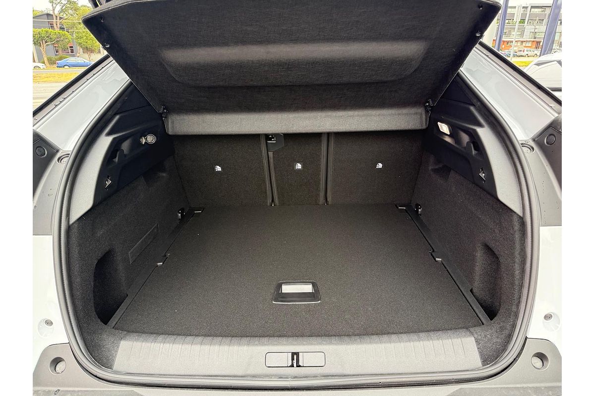 2025 Peugeot 3008 Allure Hybrid P64