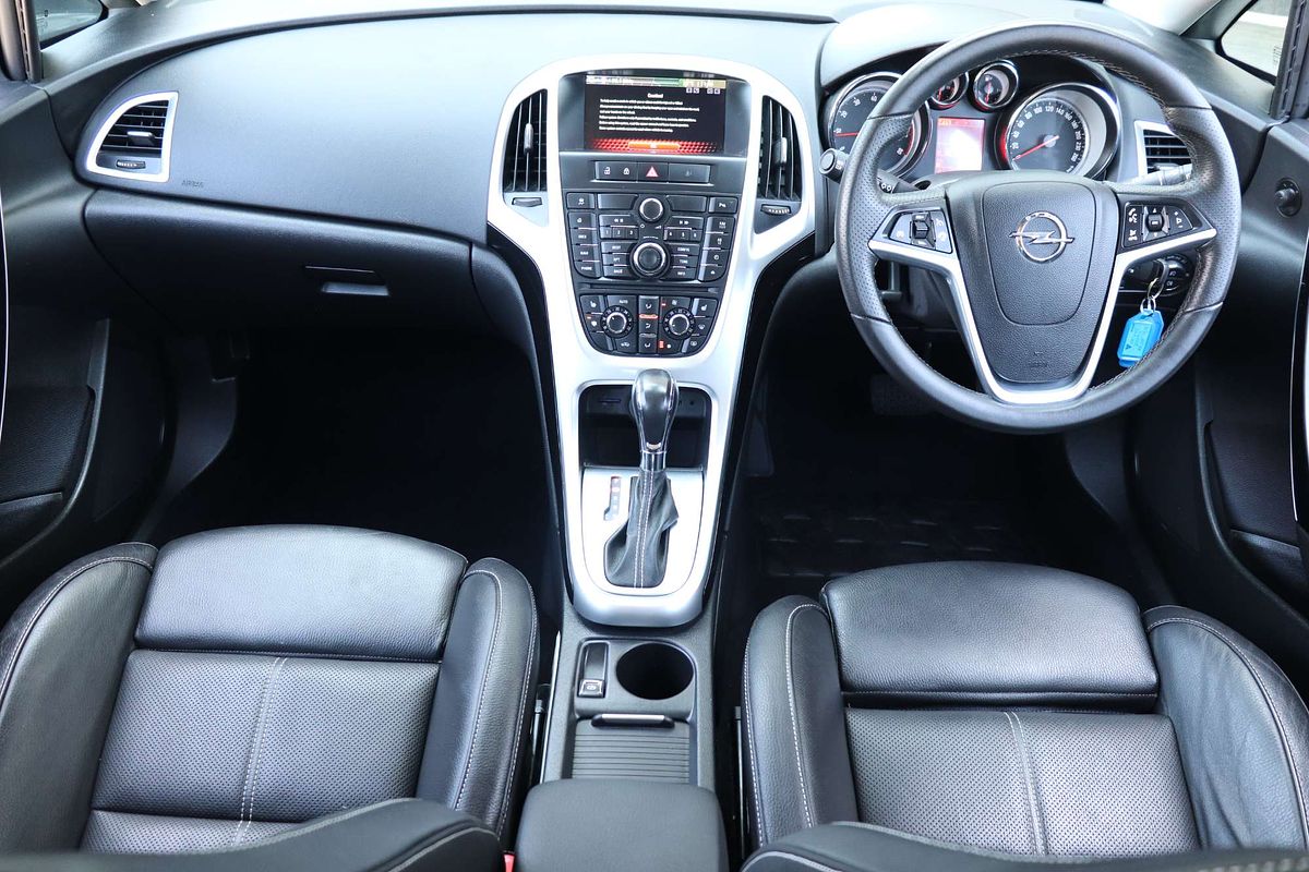 2012 Opel Astra Select AS