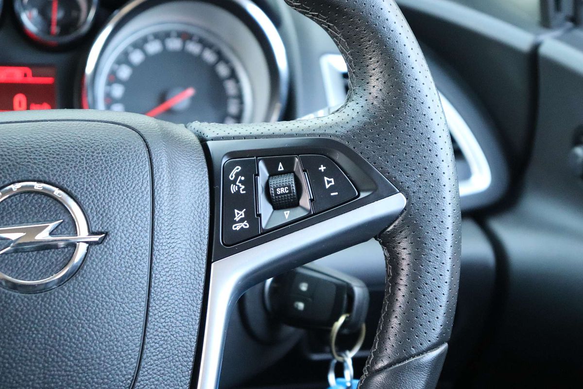 2012 Opel Astra Select AS