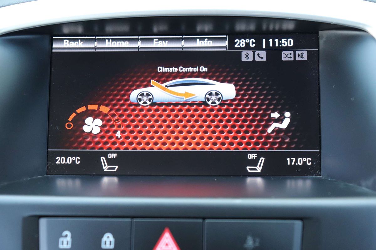 2012 Opel Astra Select AS