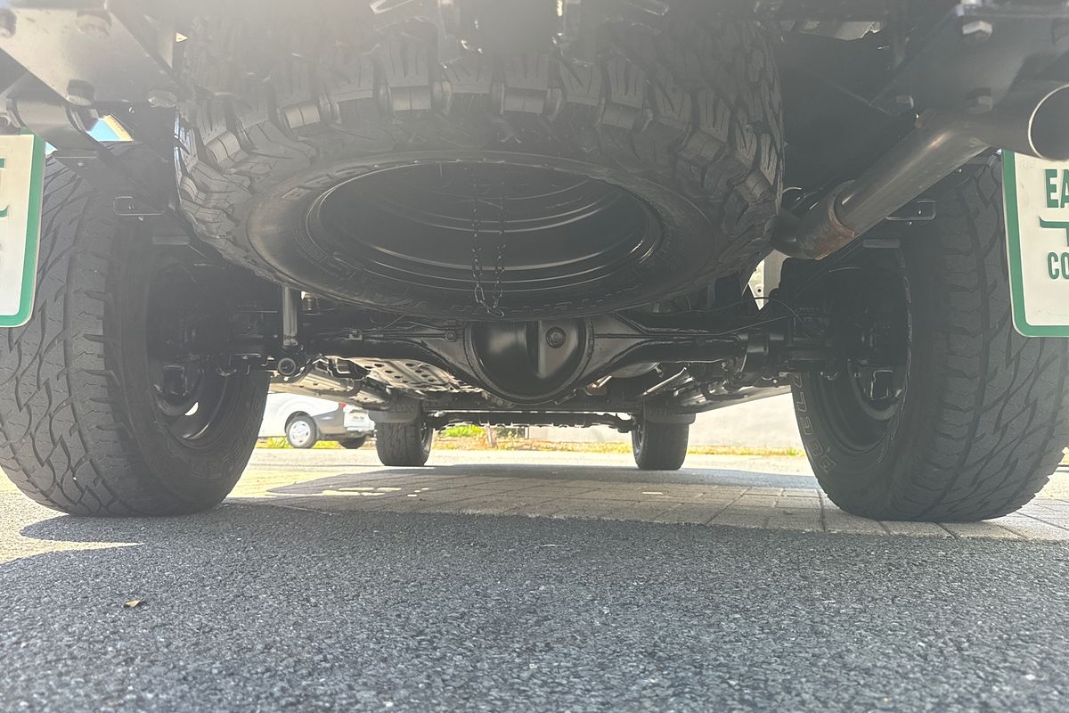 2019 Toyota Hilux SR GUN126R 4X4
