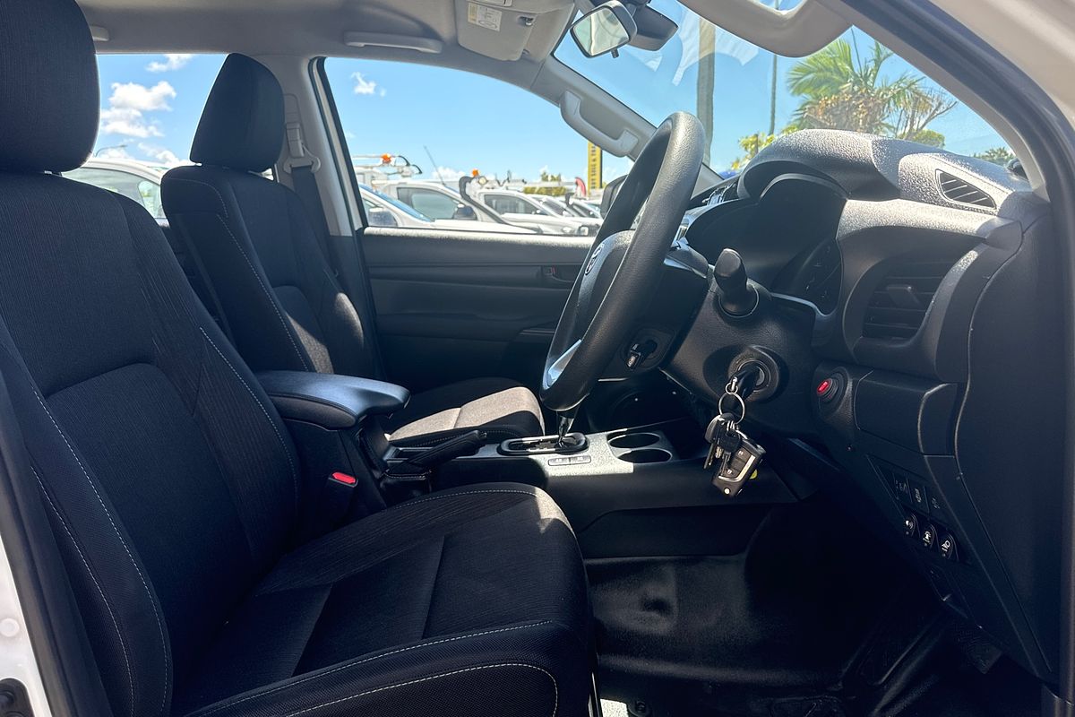 2019 Toyota Hilux SR GUN126R 4X4