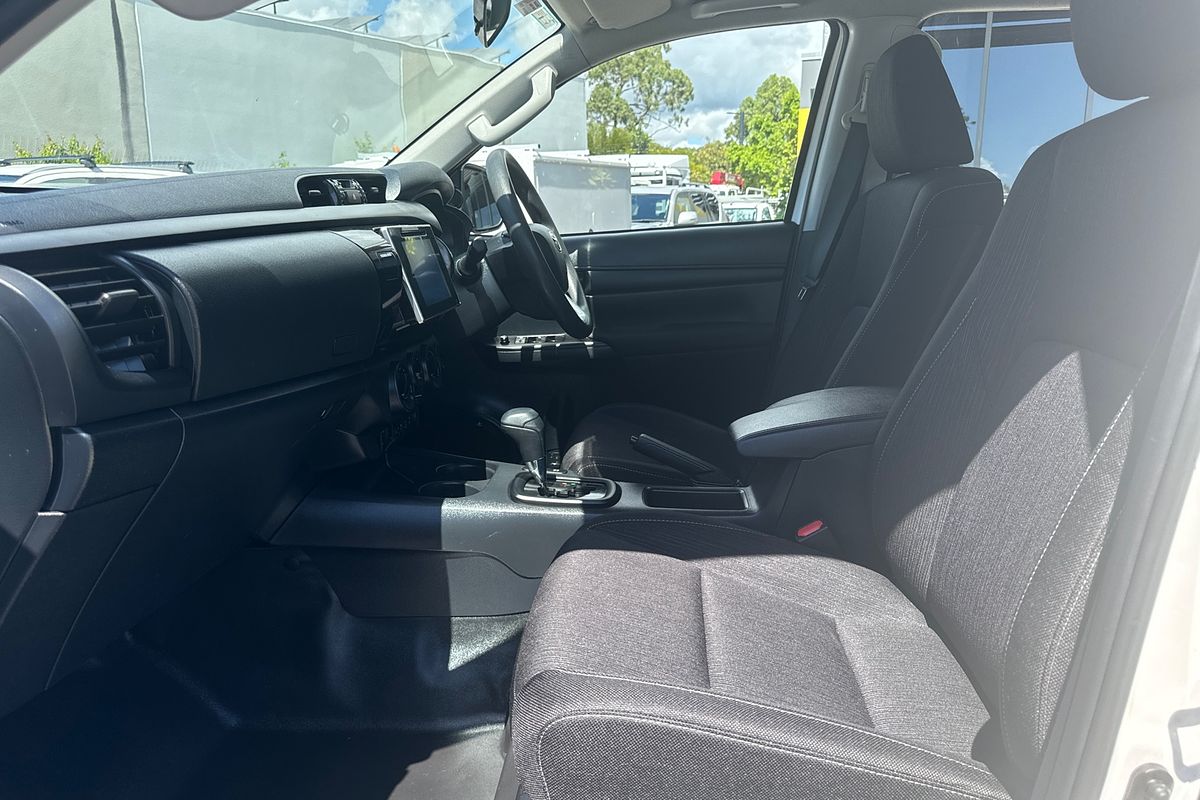 2019 Toyota Hilux SR GUN126R 4X4
