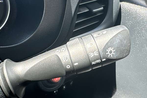 2019 Toyota Hilux SR GUN126R 4X4