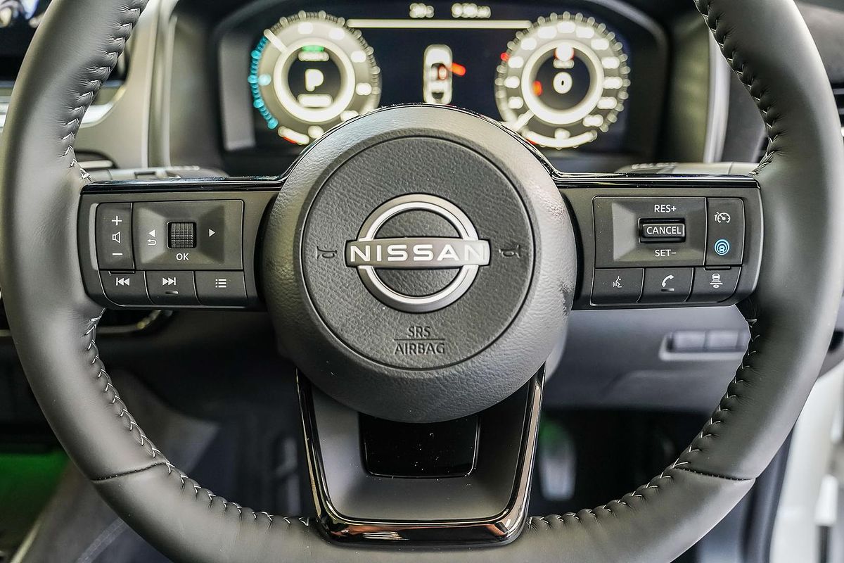 2025 Nissan QASHQAI N-DESIGN e-POWER J12